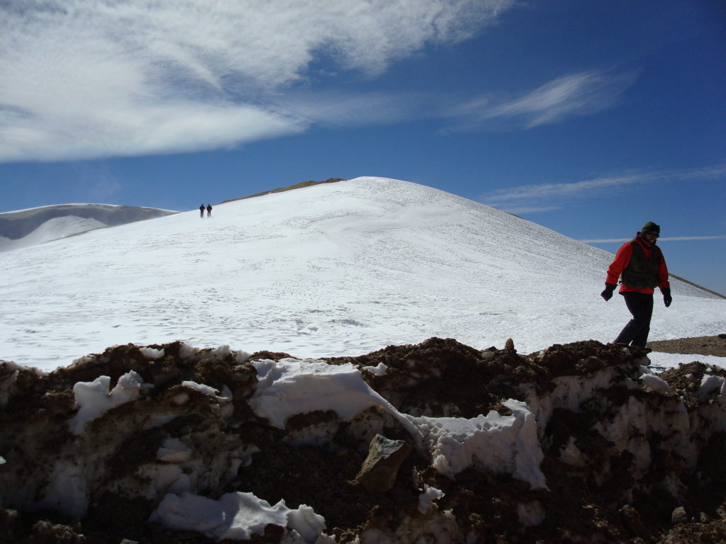 Glaciers and researchers in the Arid Andes